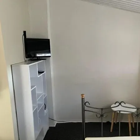 Gaestehaus Leon Apartamento